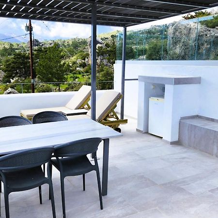 Villa M - Villa With Private Pool And Yard Anatolí Екстериор снимка